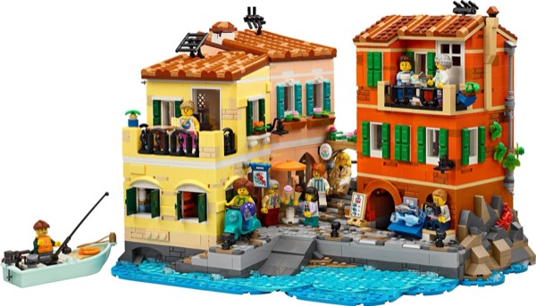 LEGO 21359 Italian Riviera