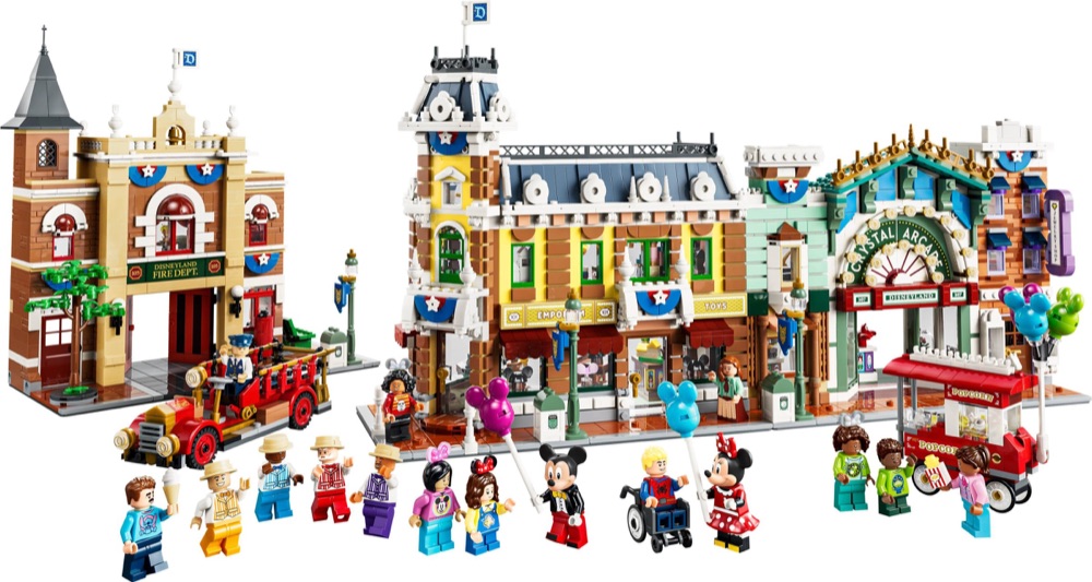 LEGO 43302 Disney Main Street, U.S.A.